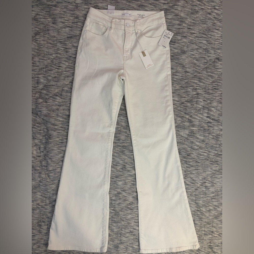 Good American Good Legs Mid Rise Flare Jeans In White Sz 8 NWT | Good American - - Picture 6 of 9